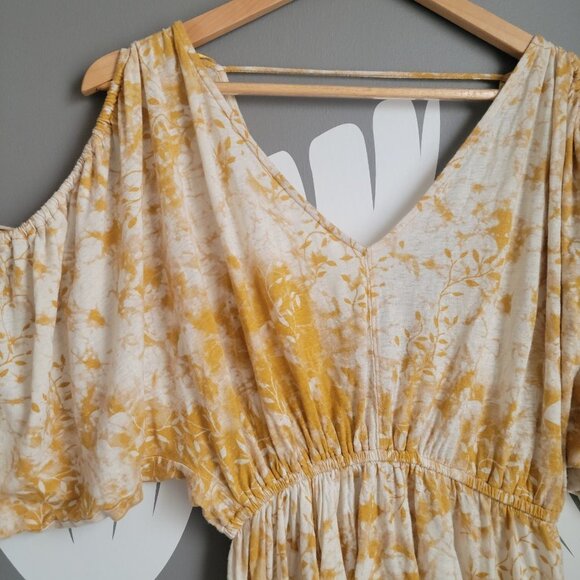 Free People Abracadabra Cold Shoulder V Neck Top - Picture 6 of 8